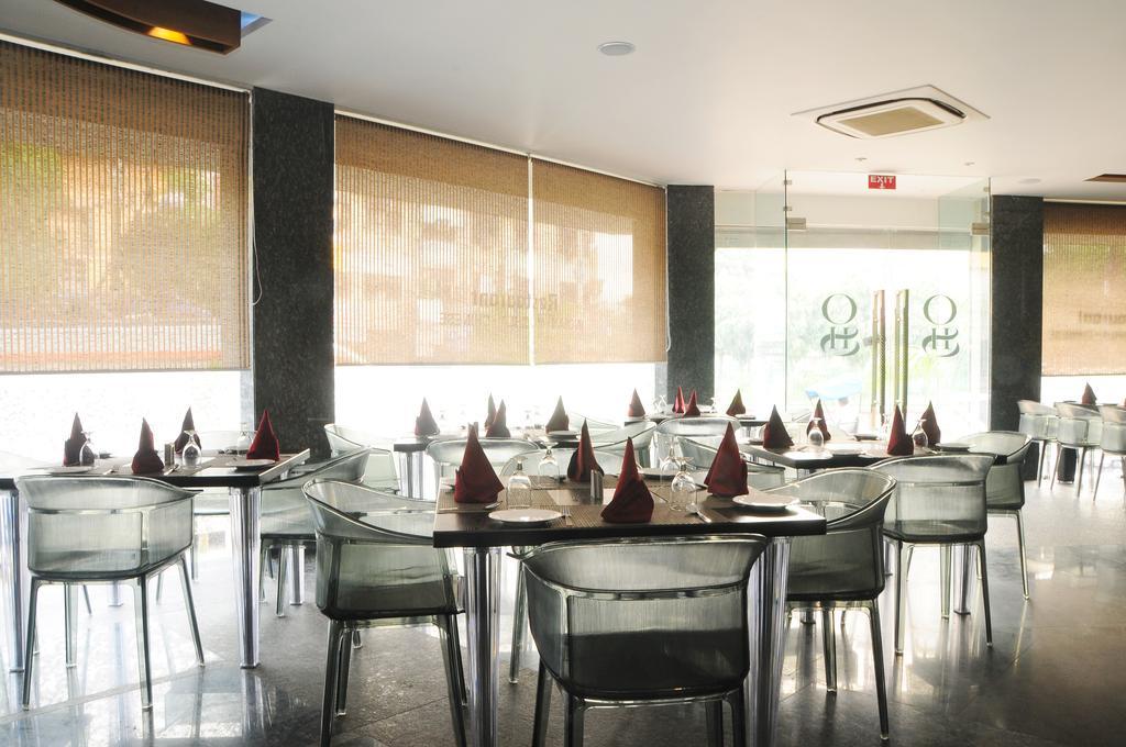 Hotel Gulnar New Delhi Luaran gambar