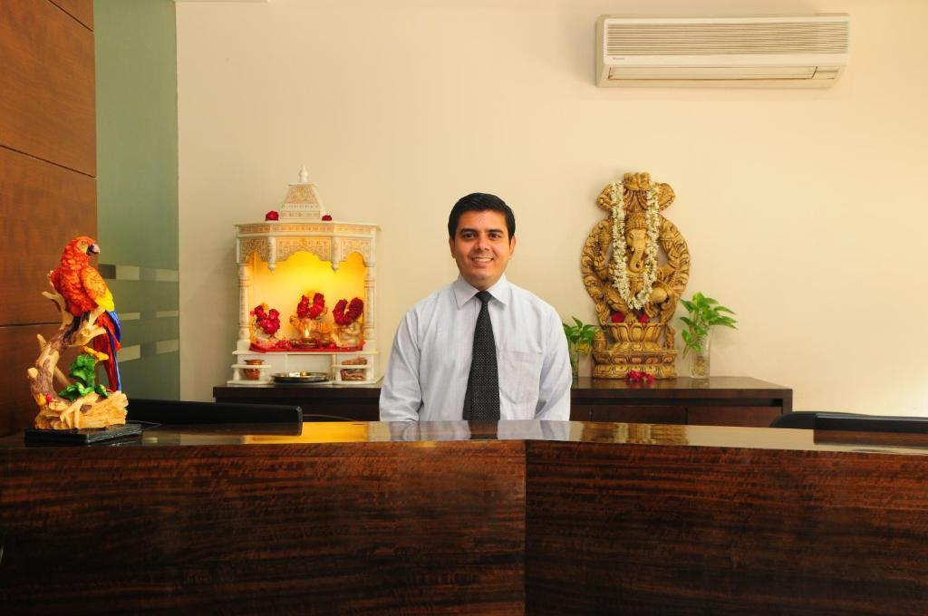 Hotel Gulnar New Delhi Luaran gambar