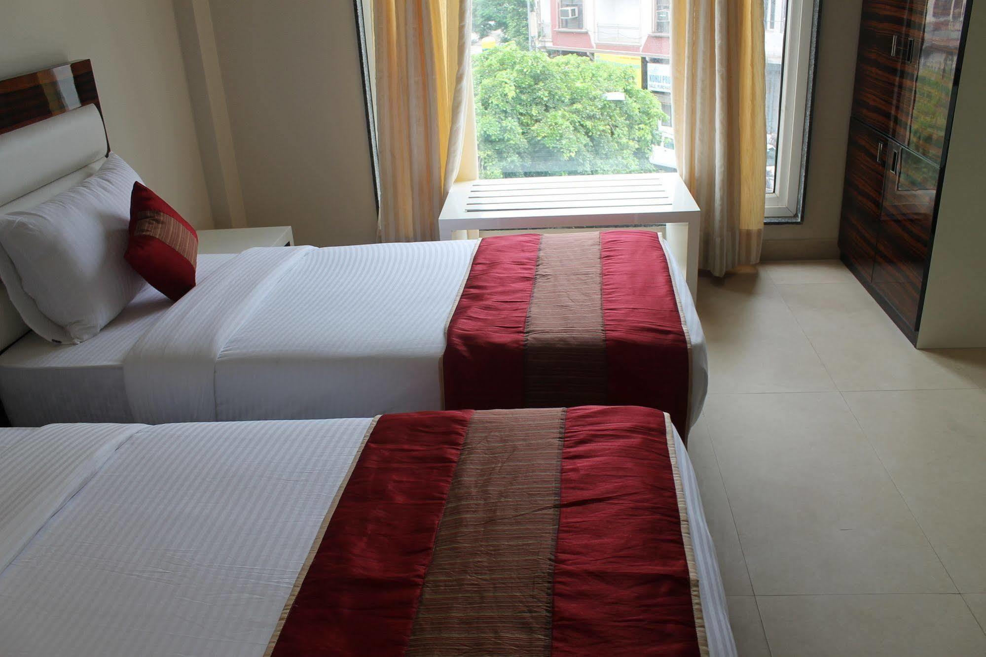 Hotel Gulnar New Delhi Bilik gambar
